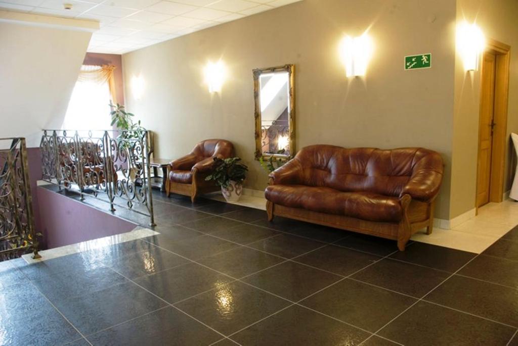 Hotel Milord Pułtusk Bagian luar foto